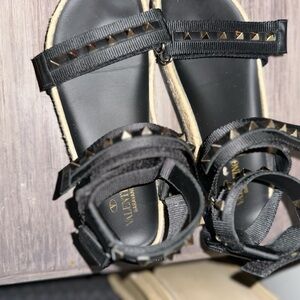 VALENTINO GARAVANI 
Nylon Rockstud Velcro Espadrille Sandals 39 Black